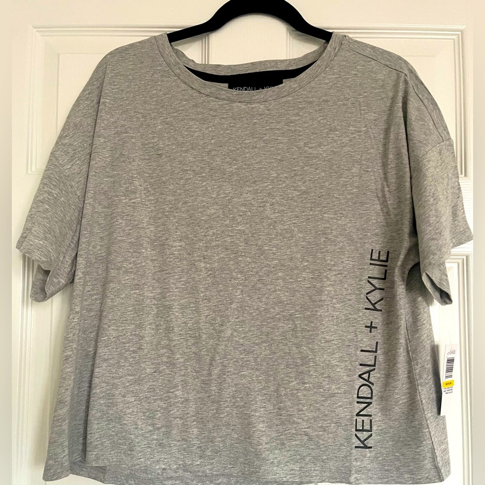 Kendall + Kylie T-Shirt-Sz M~New